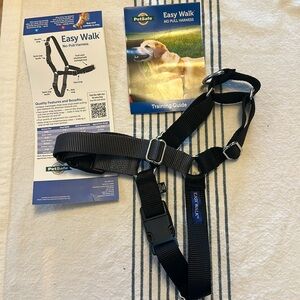 Easy Walk No pull Dog harness, new out of the package. Bundle & Save!